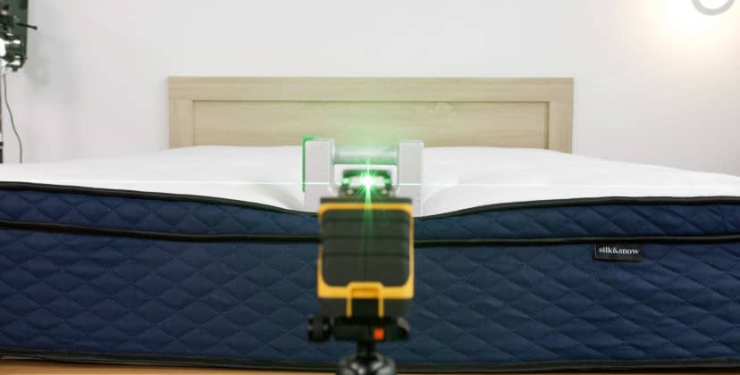 Best Mattress for Athletes - Best Mattress for Spinal Alignment - Silk & Snow Hybrid - 4